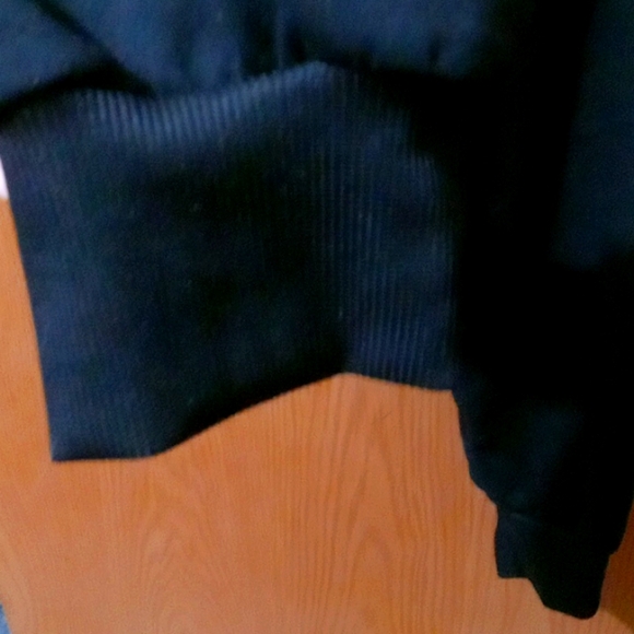 Black sweats - Picture 4 of 4